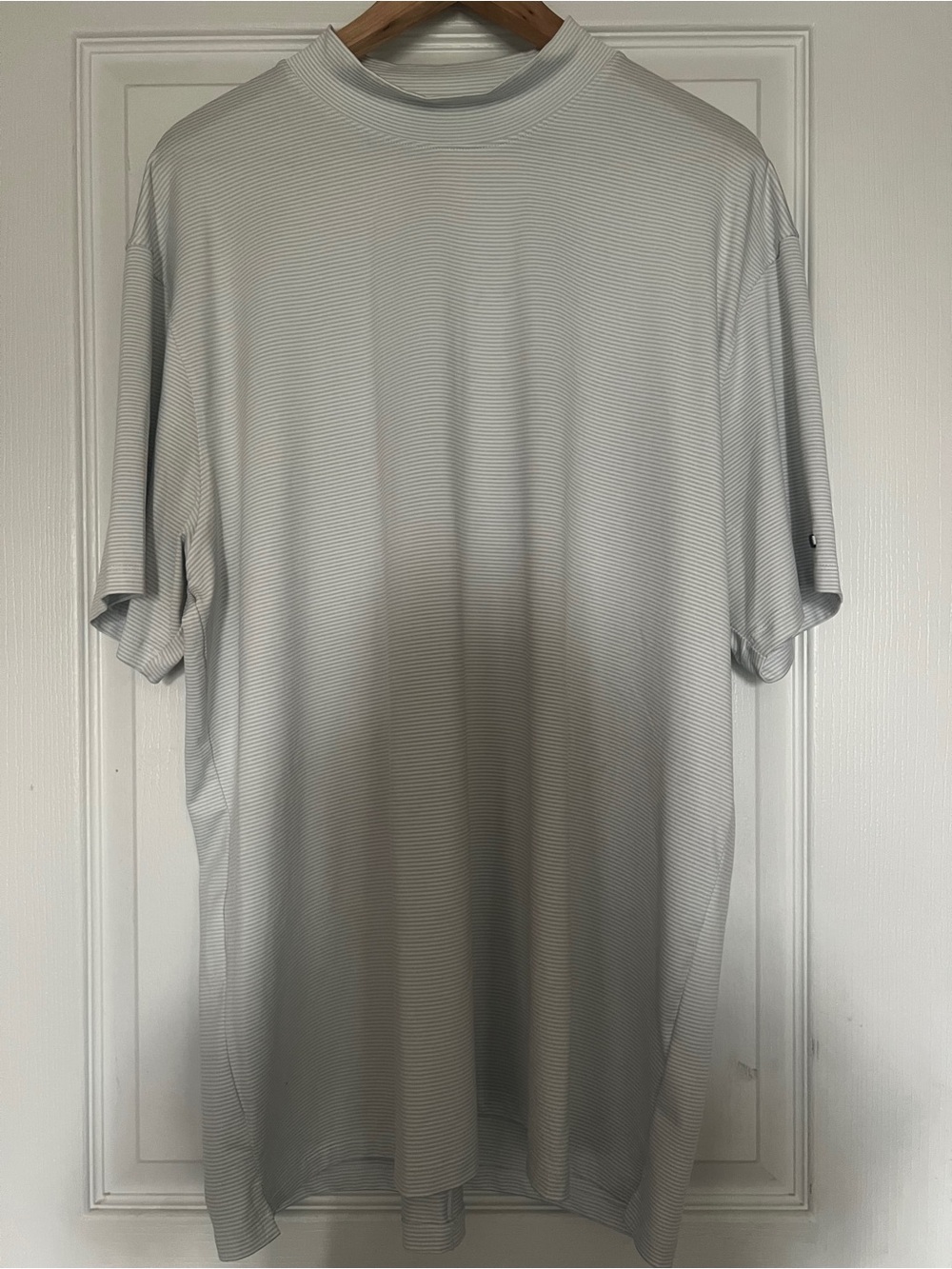 Light Gray Men’s Short-Sleeve Polo
